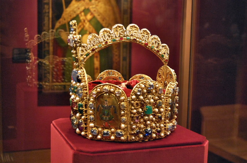 Charlemagne's Crown 